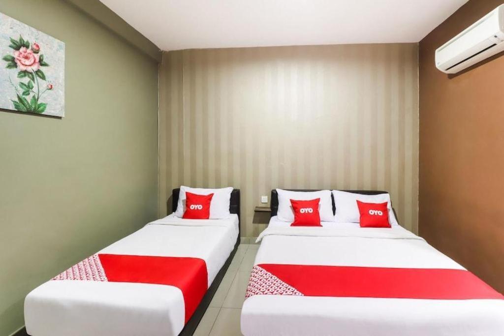 Parc Hotel Pelangi Damansara Petaling Jaya Exterior photo