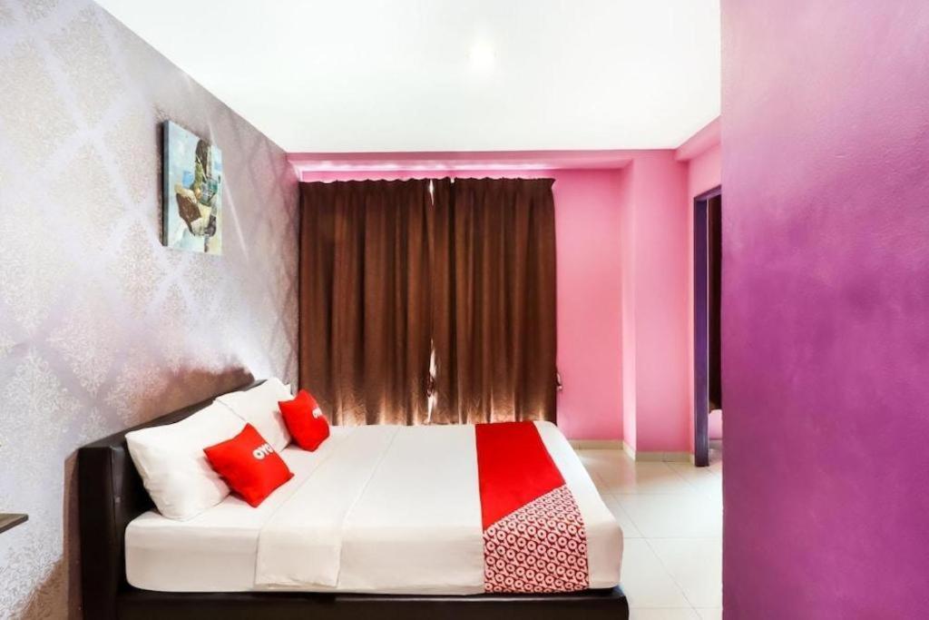 Parc Hotel Pelangi Damansara Petaling Jaya Exterior photo